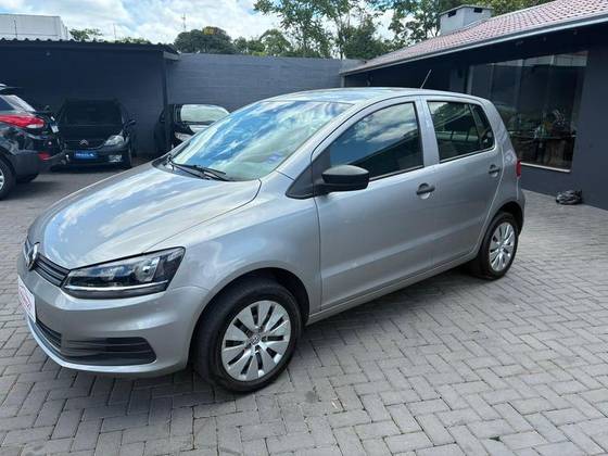 VOLKSWAGEN FOX 1.0 MPI BLUEMOTION 12V FLEX 4P MANUAL VOLKSWAGEN FOX 1.0 MPI BLUEMOTION 12V FLEX 4P MANUAL